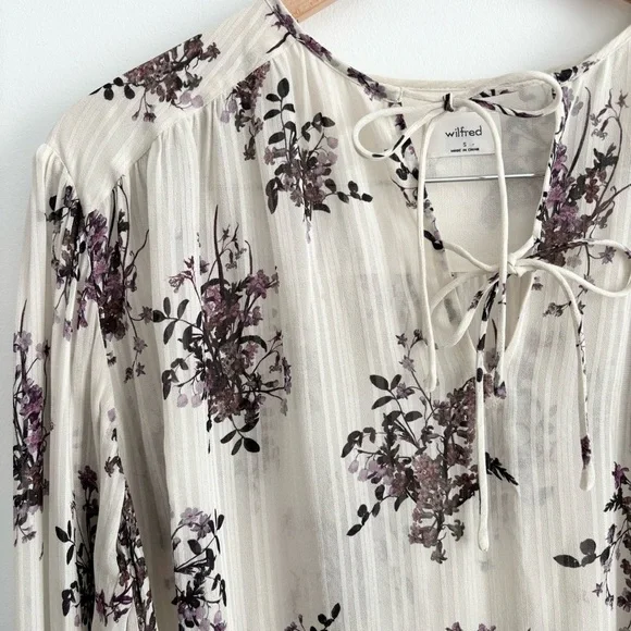 Aritzia Wilfred Floral Flowy Purple Cream Blouse - Picture 4 of 12